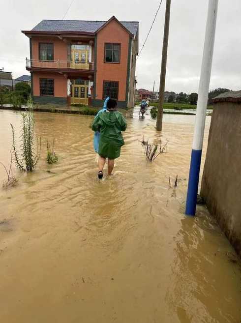江西暴雨〖江西暴雨受灾地区〗